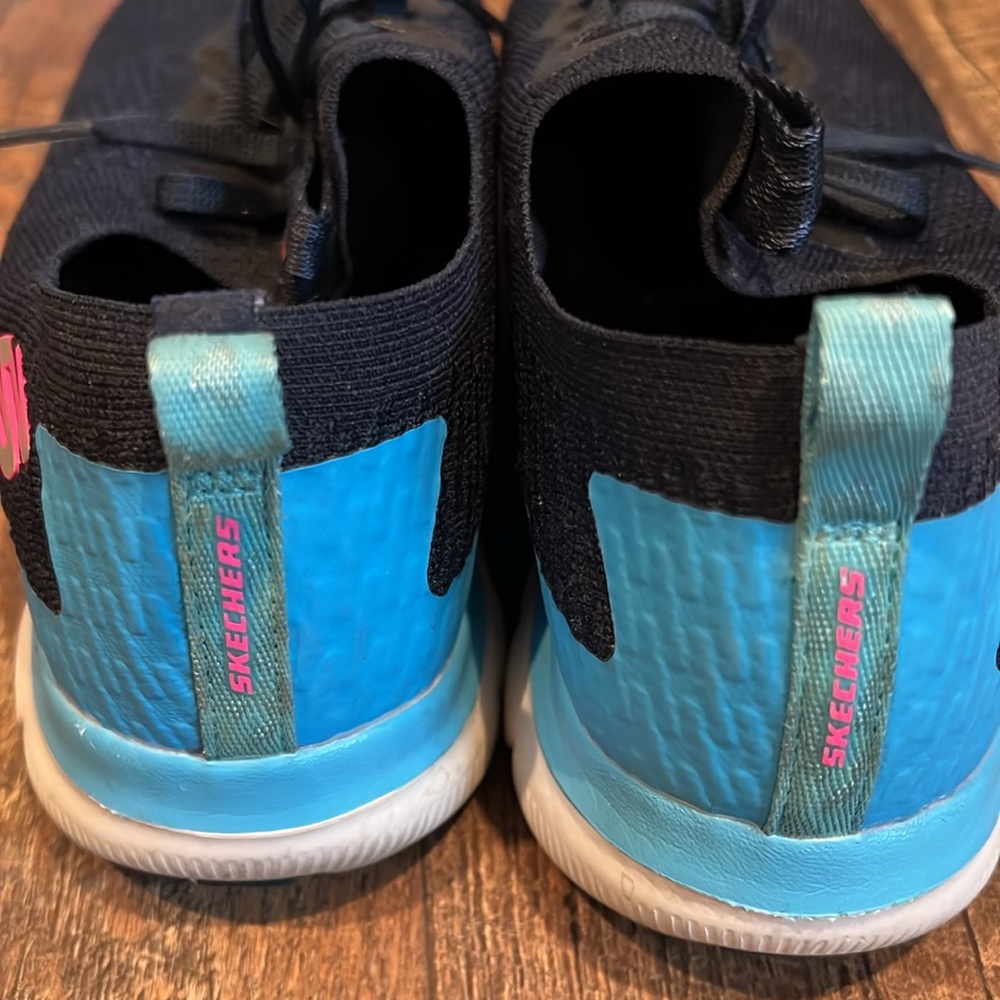 WOMENS SKETCHER KNIT SNEAKER - Picture 5 of 5